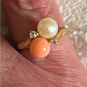 Elegant Goldtone, Coral and Pearl Ring